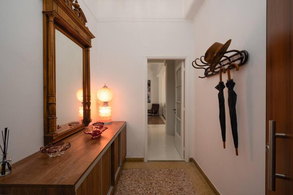 Ebullience - Stylish & Chic Athens Apartment Luaran gambar