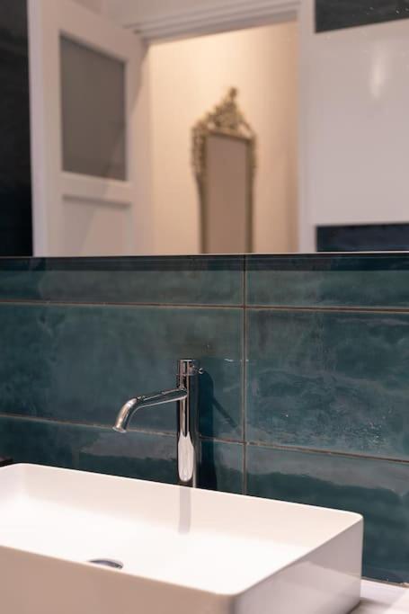 Ebullience - Stylish & Chic Athens Apartment Luaran gambar